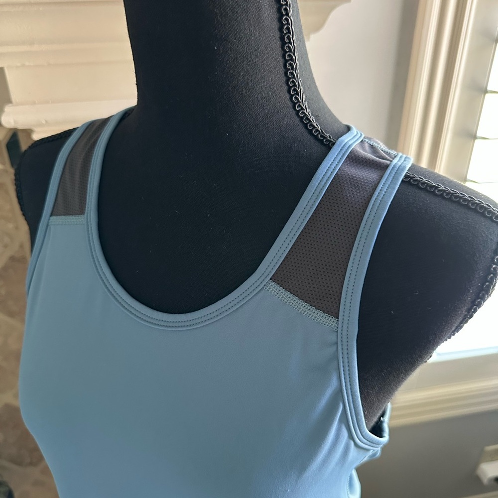 Women's Endeavor Athletic Wear Two-toned Blue and Gray Tank Top - Picture 4 of 6